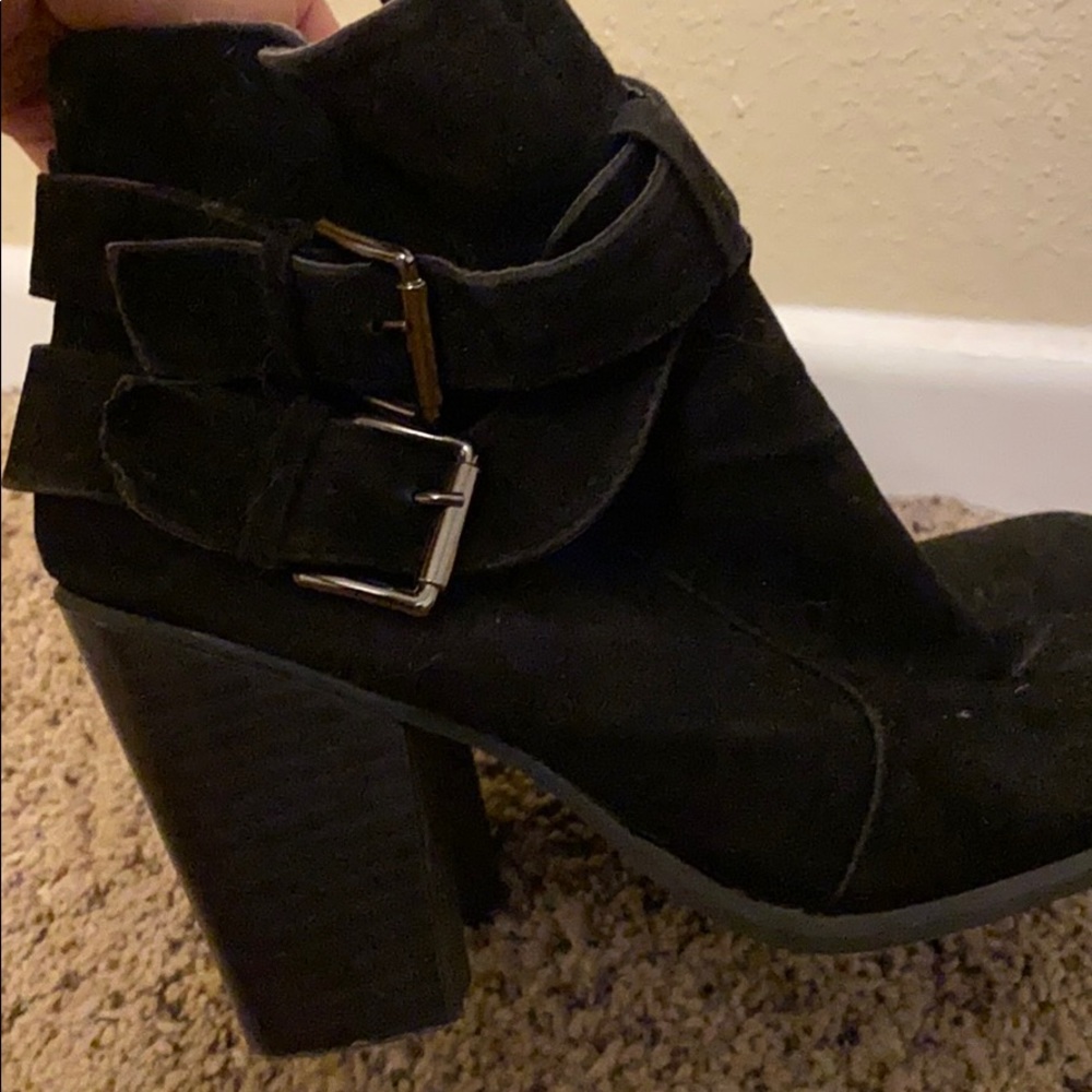 Booties - Picture 4 of 5